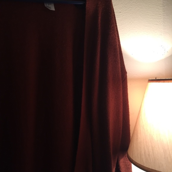 rust colored cardigan - Picture 3 of 4